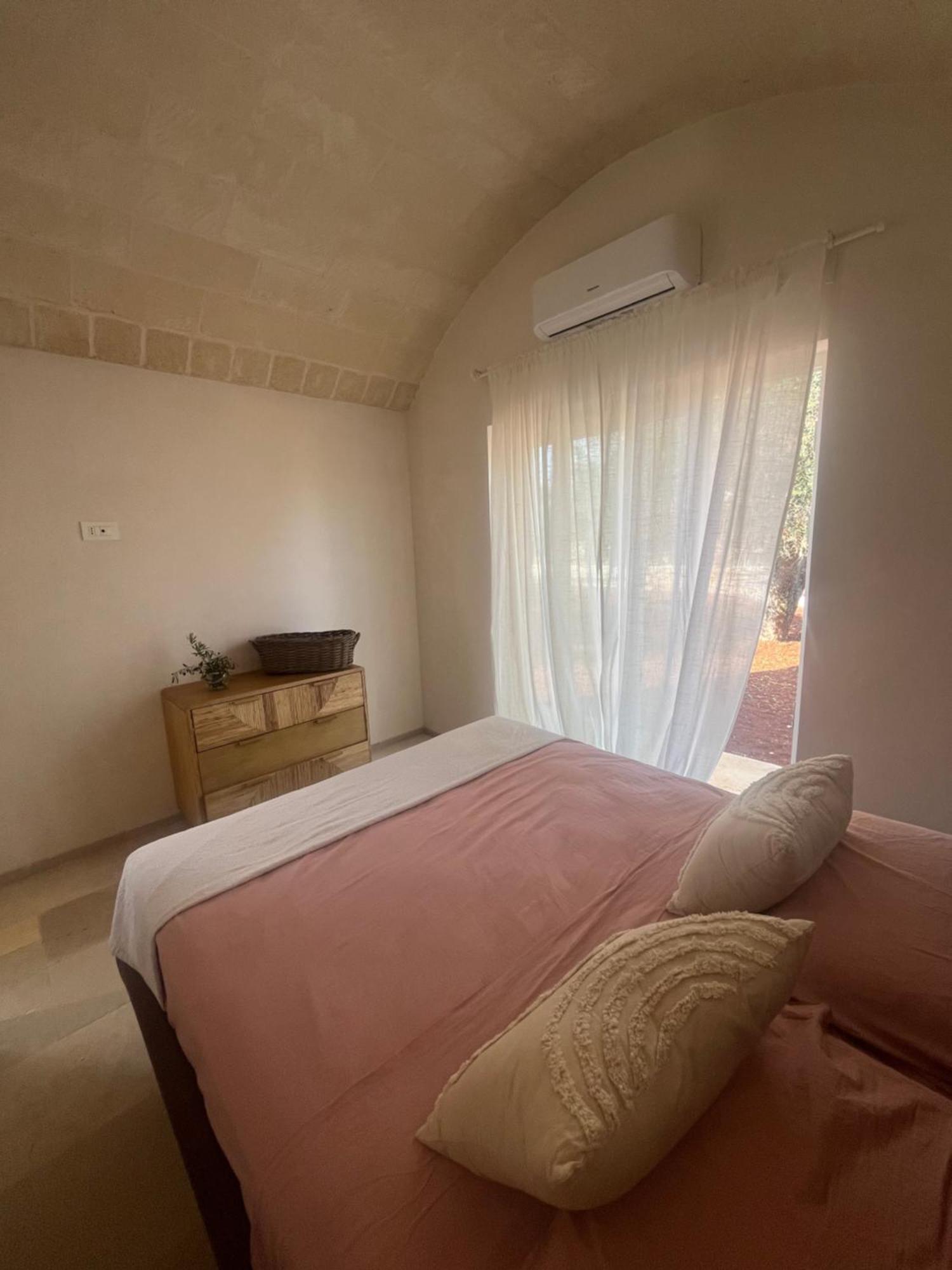 Trullo Gritti All'Antico Uliveto 산 미켈레 살렌티노 외부 사진